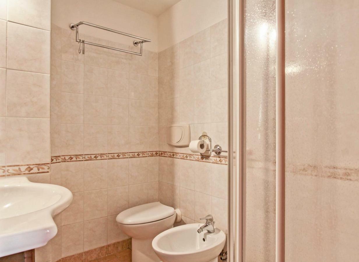 Affittacamere San Pietro Resort Рим Экстерьер фото
